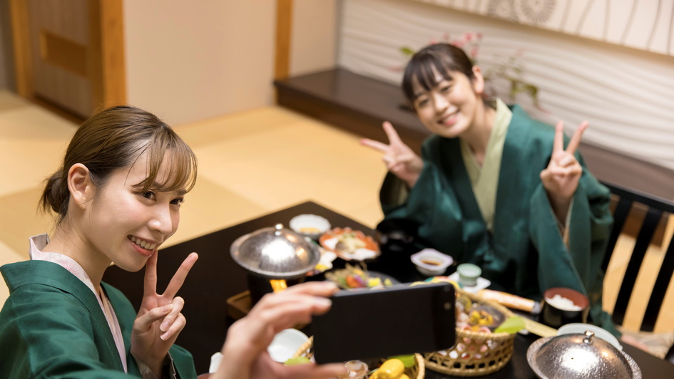 お部屋【お部屋食イメージ】／上げ膳据え膳“;お部屋食の宿”;