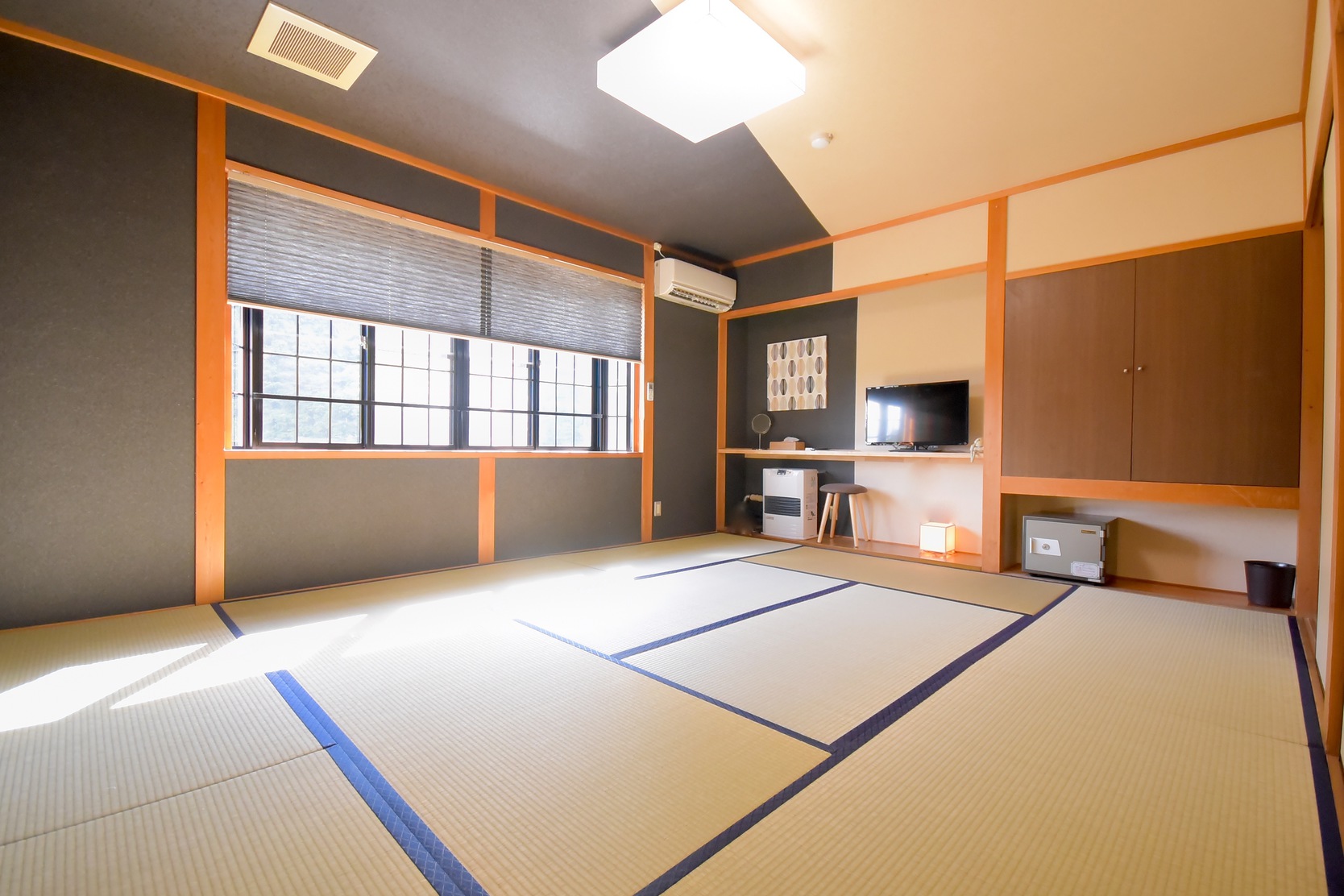 This photo about Outdoor Style Amida shared on HyHotel.com
