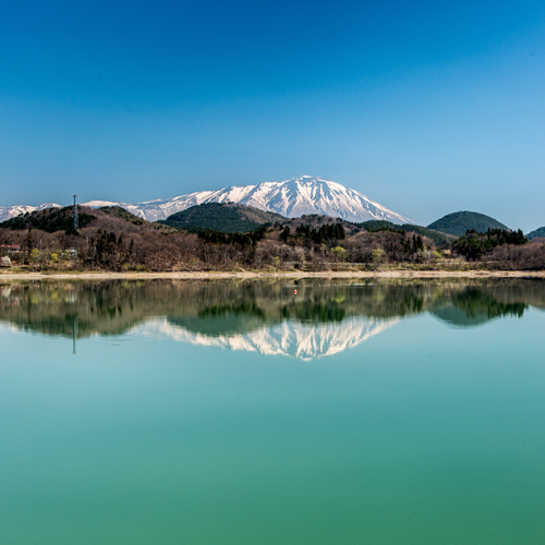 秋田駒ヶ岳・御所湖