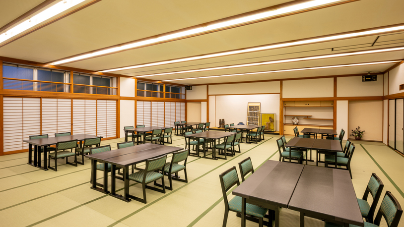 お食事会場一例