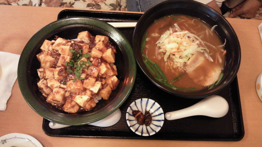 麻婆飯・味噌ラーメン
