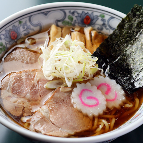 *【お食事処『藤吉郎/ラーメン】2F/自慢の醤油ラーメンのほかビールや簡単なおつまみもご用意あり