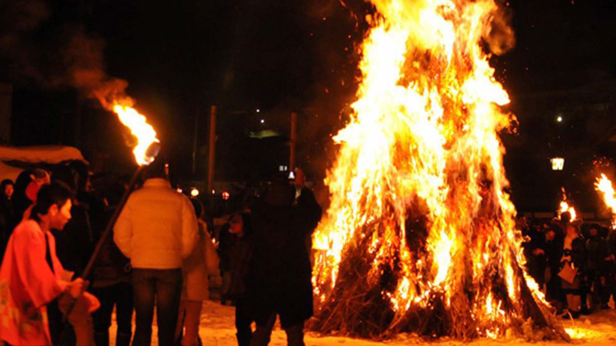 【周辺観光】2月開催の湯野上温泉火祭りは音楽、炎舞ファイヤーパフォーマンスなど見どころ満載