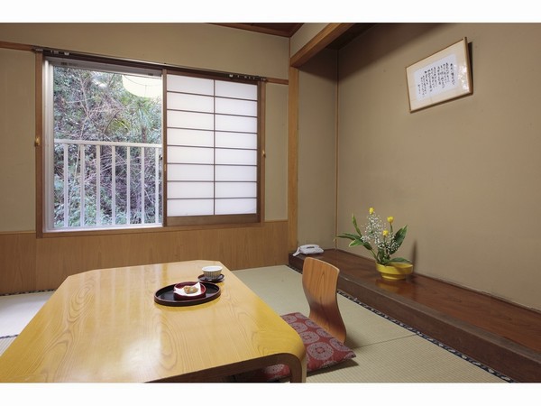 和室6畳北向き