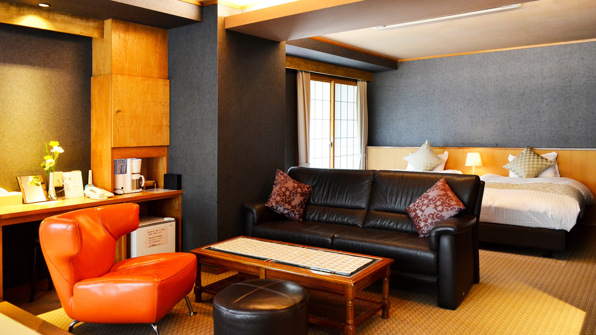 ヒノキ展望風呂付特別室