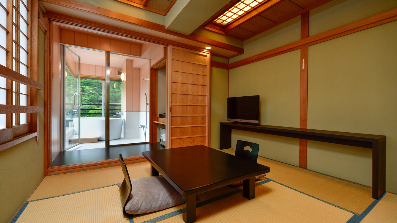 温泉内風呂付8畳客室