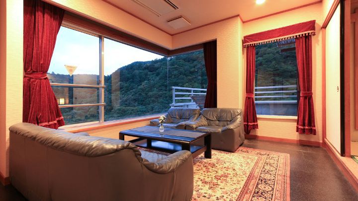 最上階露天風呂付特別室（蒼景）