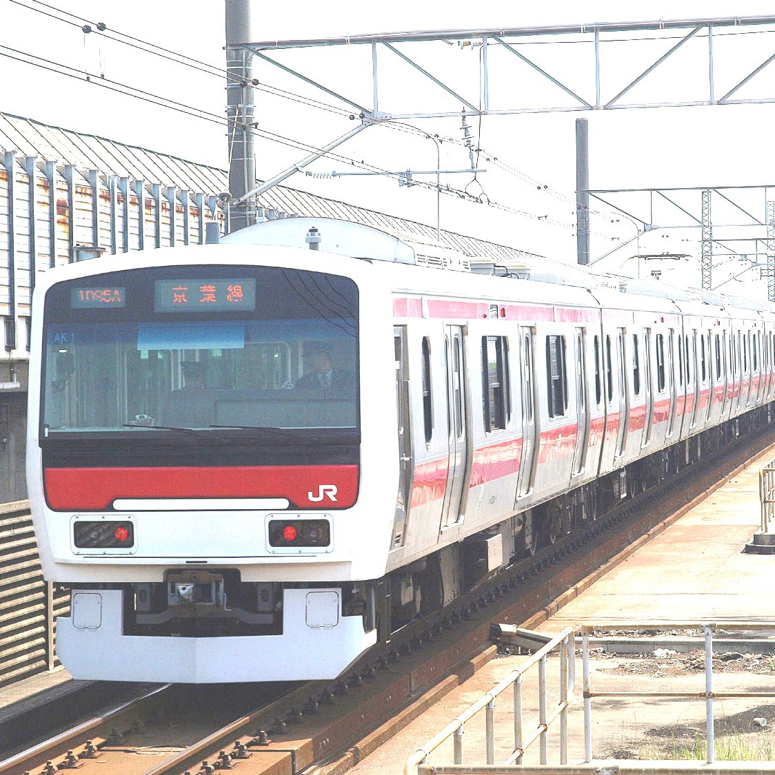 東京ディズニーリゾート（R）地下鉄「大江戸線」「有楽町線」JR「京葉線」で約40分乗り換え2回