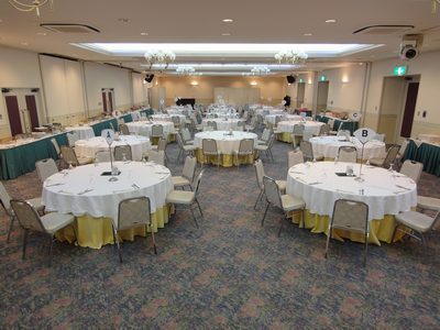 宴会場（フラワーホール）