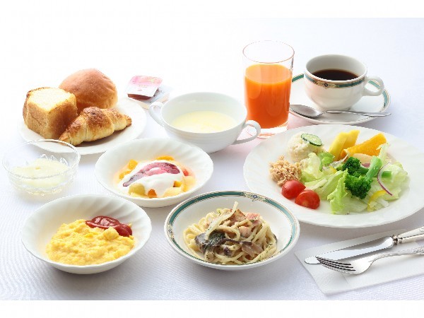 朝食6：30〜9：00洋食盛り付けイメージ