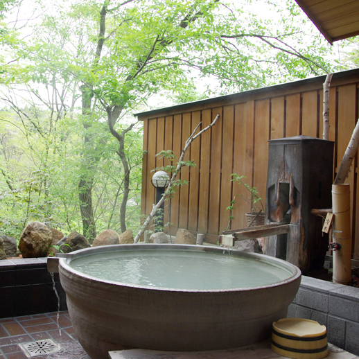 貸切露天きすげ（新緑）