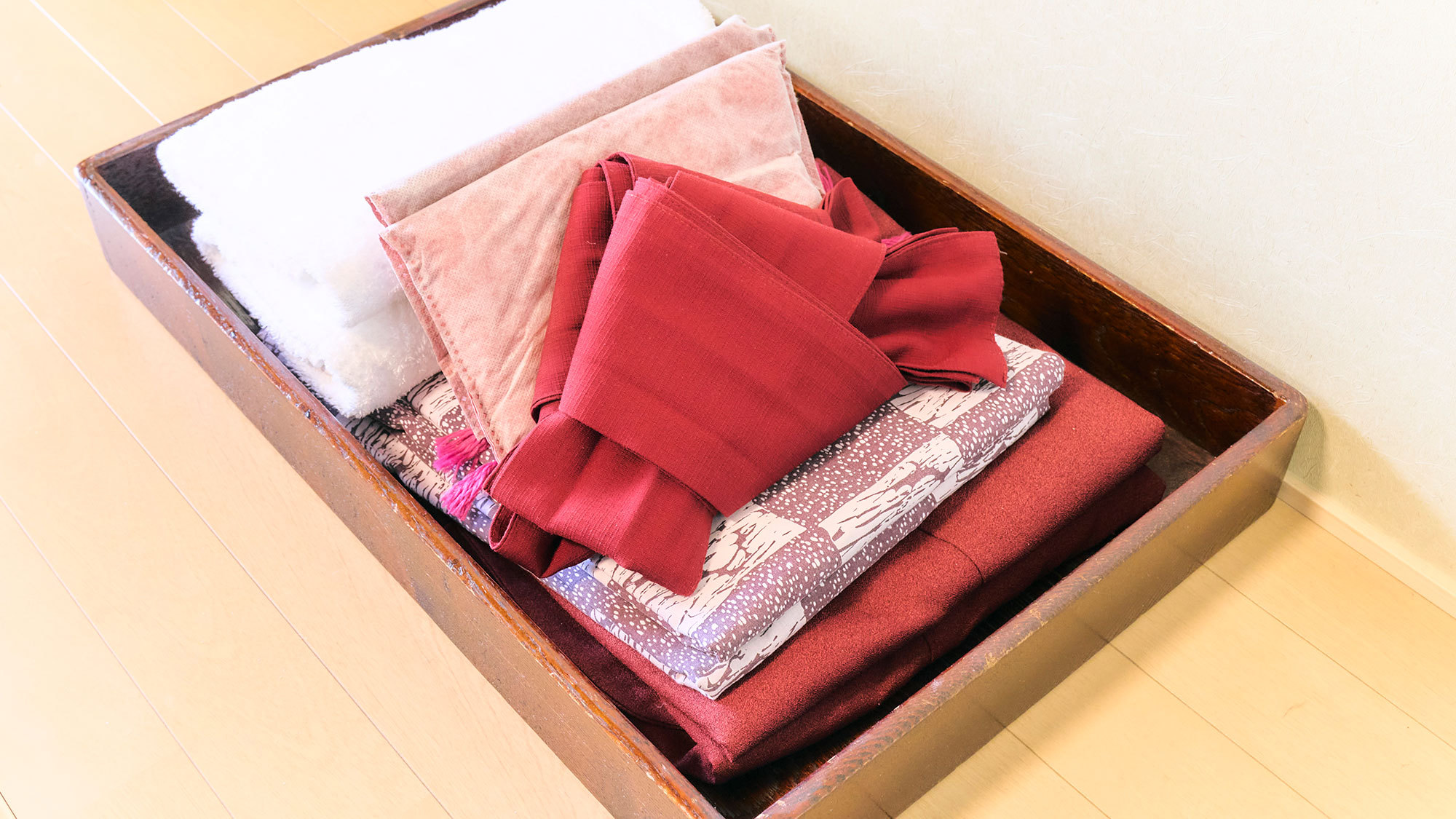 ・【和洋室】浴衣やタオルはお部屋にご用意しております