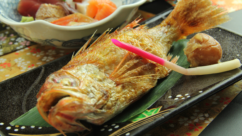 《華の膳〜hana〜一例》高級魚！のど黒の塩焼き付き