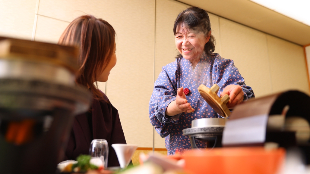 お料理の会話もにこやかに弾みます