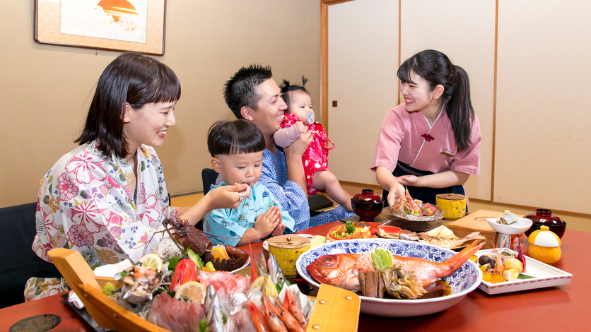 周りを気にせず、家族だけで水入らず。お子様がいても安心のお部屋食。