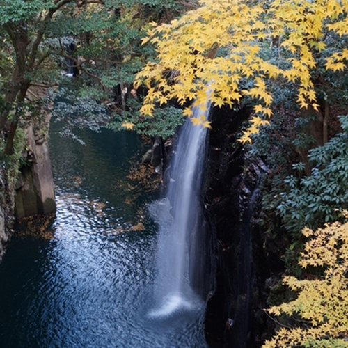 ＜秋・高千穂＞紅葉のきれいな高千穂もいいですね♪