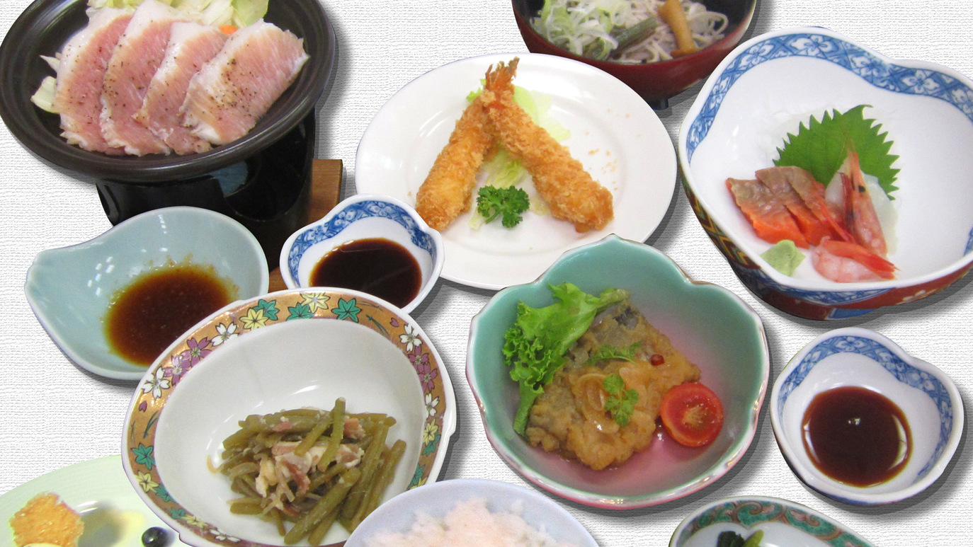 *ビジネスプラン夕食一例／地元の食材も楽しめる人気のお夕食。しっかり食べて翌日のお仕事も元気に出発♪