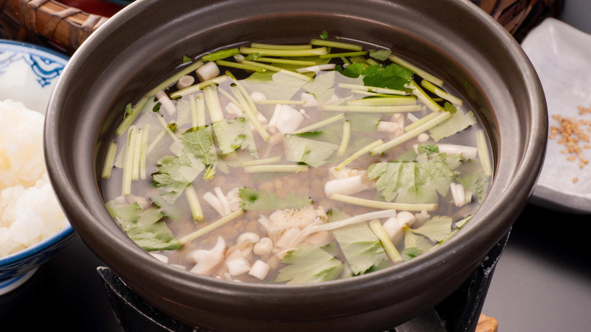 【あさげ】昔から続く生寿苑名物「蕎麦の実雑炊」