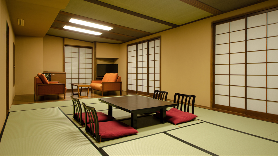 和室〈14畳＋リビング〉【バス無・シャワー付】（妙高山側）1