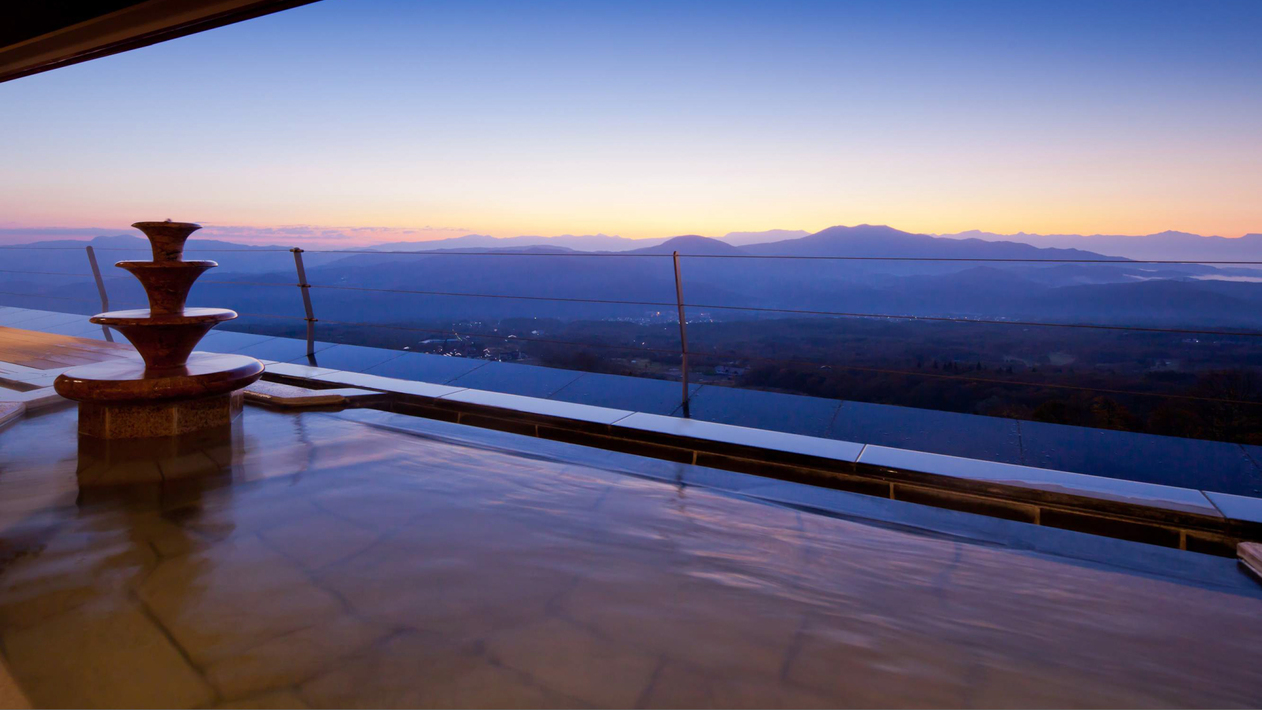  温泉大浴場露天風呂（女性）