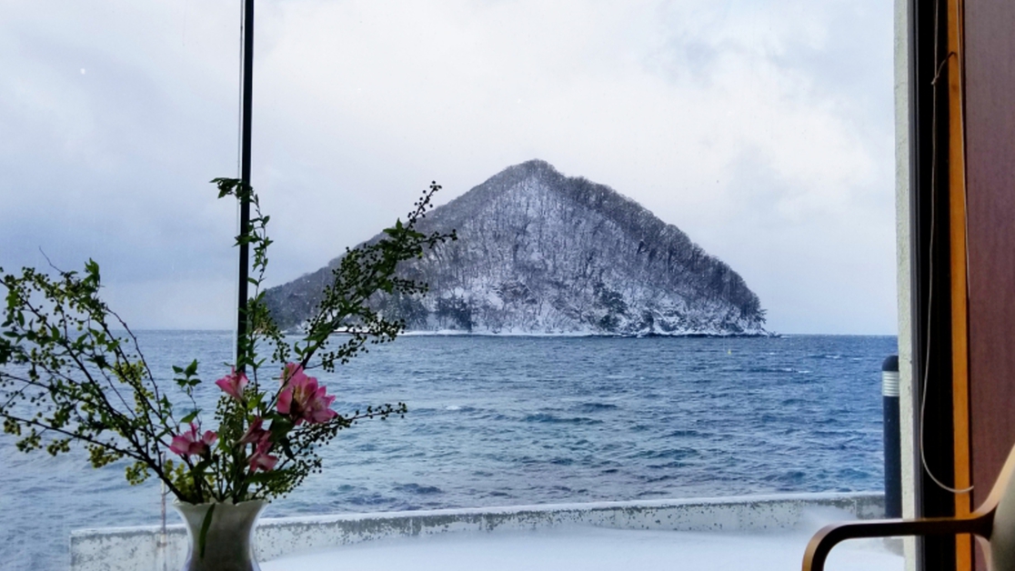 冬の湯の島