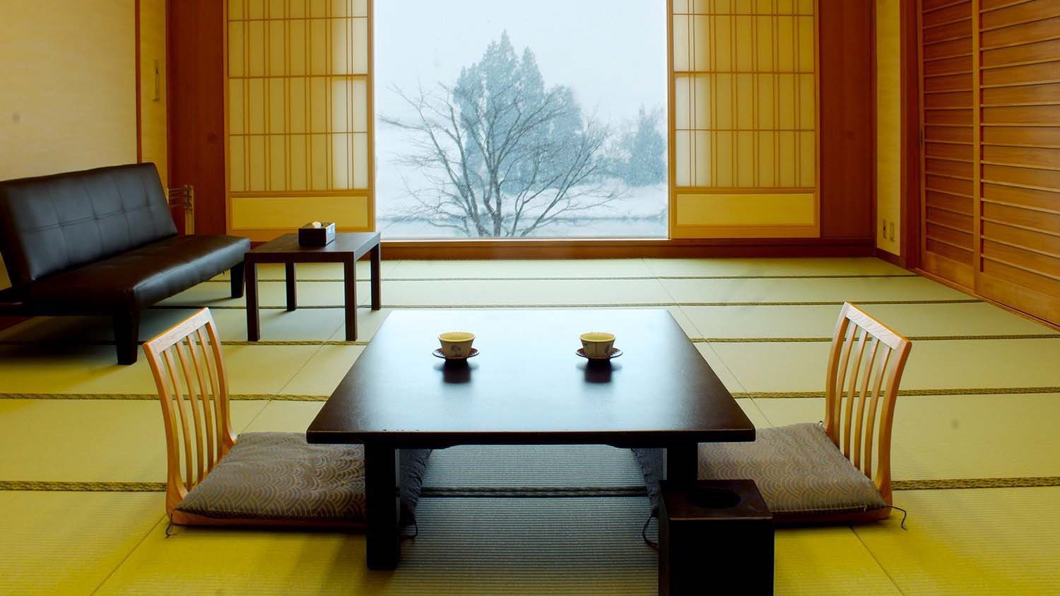 30畳の団らん和室（バス・トイレ・洗面台なし）《禁煙》