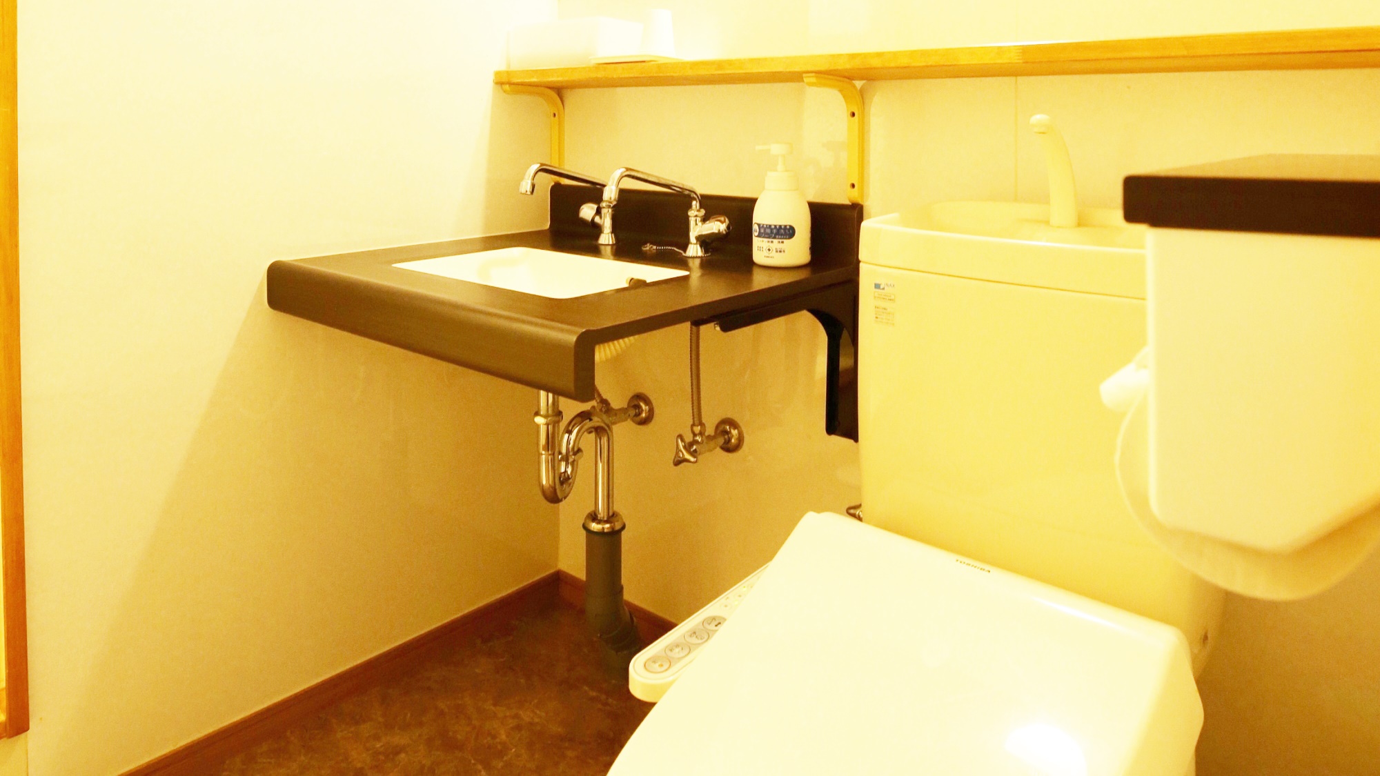 *客室一例（和室105・106）／バストイレ付のタイプのお部屋です。