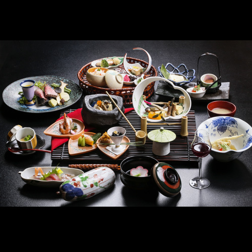 【2014年】ご夕食 *テーマは自然が育む「和のおもてなし」〜和食が世界無形文化遺産に〜
