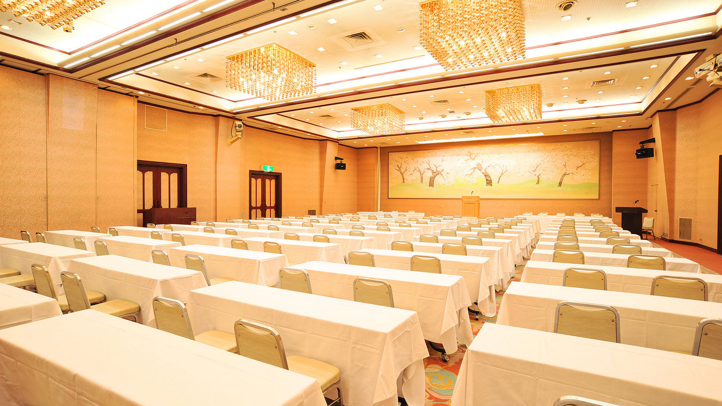 1階 宴会場 白鳥の間