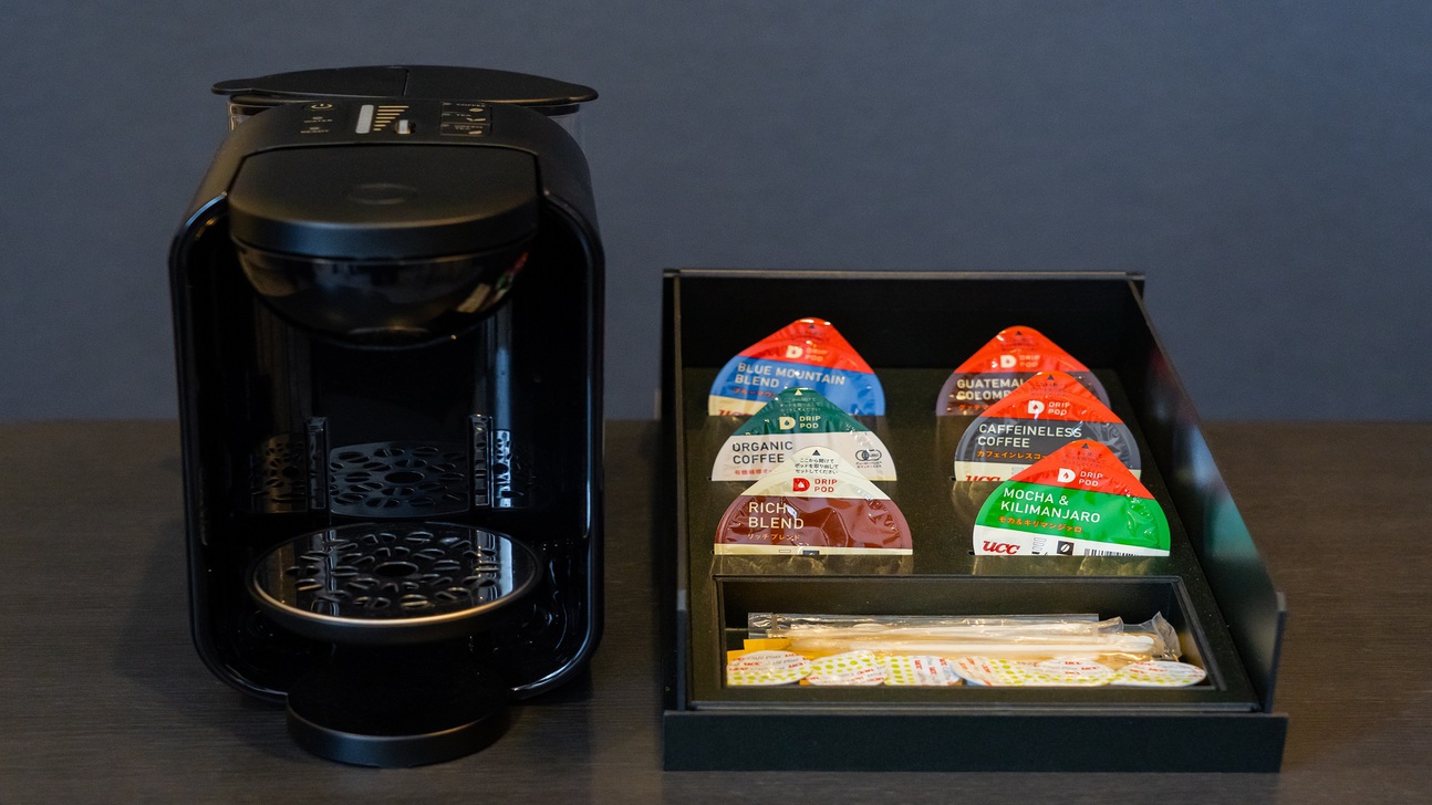 コーヒーマシン&４種類のコーヒー（コンフォートツイン）