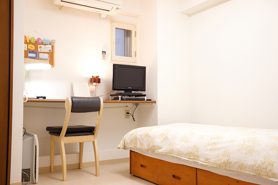Weekly Sapporo 2000 & Annex Weekly Sapporo 2000 & Annex is perfectly located for both business and leisure guests in Sapporo. Offering a variety of facilities and services, the property provides all you need for a good nights s