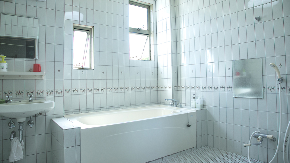 ＊【3階海側和室10〜12畳和室・バス・トイレ付一例】一部のお部屋にはお風呂とトイレ付です。