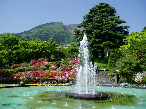 『強羅公園』①強羅のシンボルとして、なくてはならない強羅公園は真ん中に噴水があります