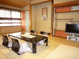This photo about Yudanaka Onsen Sekitei Rotemburo no Yado Tawaraya shared on HyHotel.com