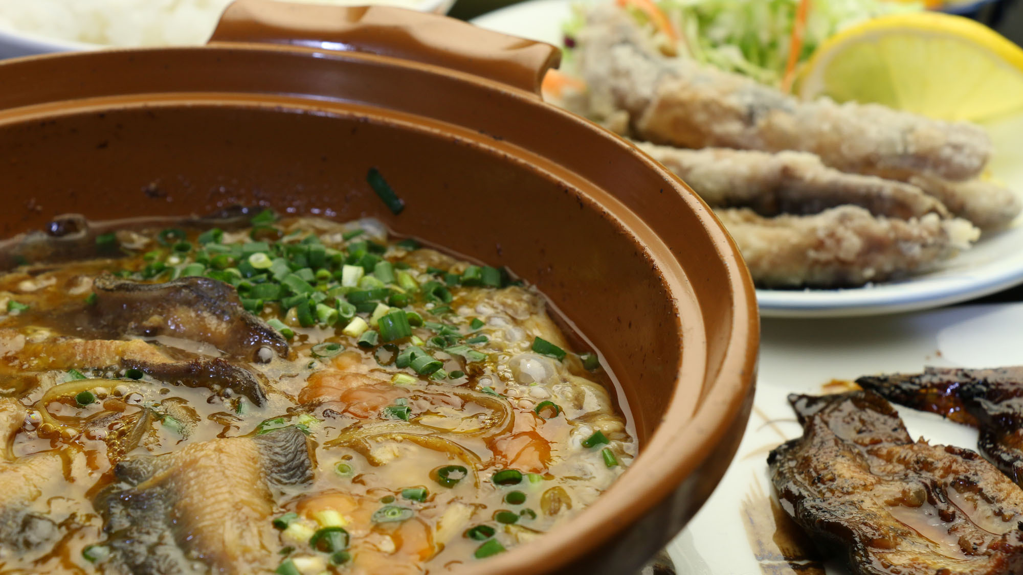 【正直屋】どじょう鍋定食