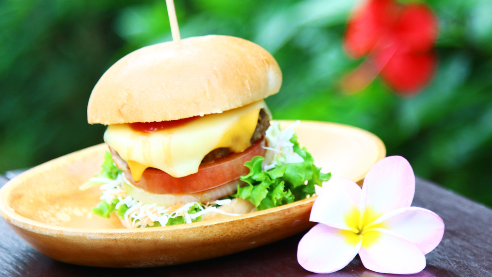 朝食 自作ハンバーグ*