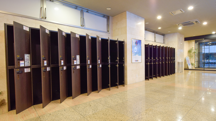 館内セルフクローク