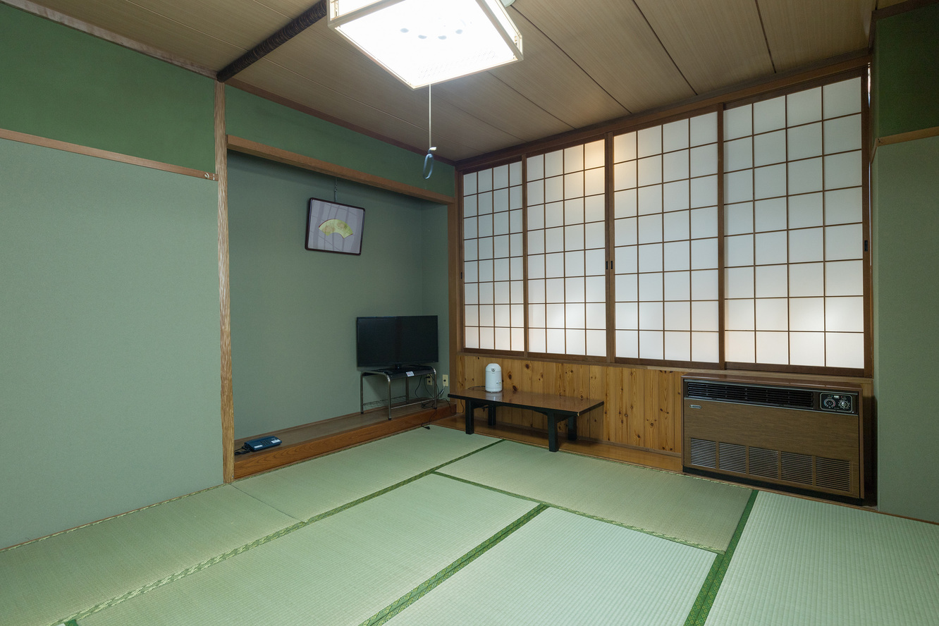 【喫煙】和室二人部屋（バス・トイレ共用）