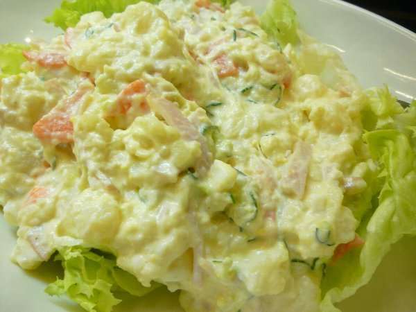 自家製健康サラダ