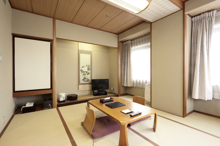 Hotel Fukushima Green Palace Ideally located in the Fukushima City Center area, Hotel Fukushima Green Palace promises a relaxing and wonderful visit. The property offers a high standard of service and amenities to suit the indivi