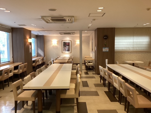 1階朝食コーナー（提供時間6：30〜9：30）