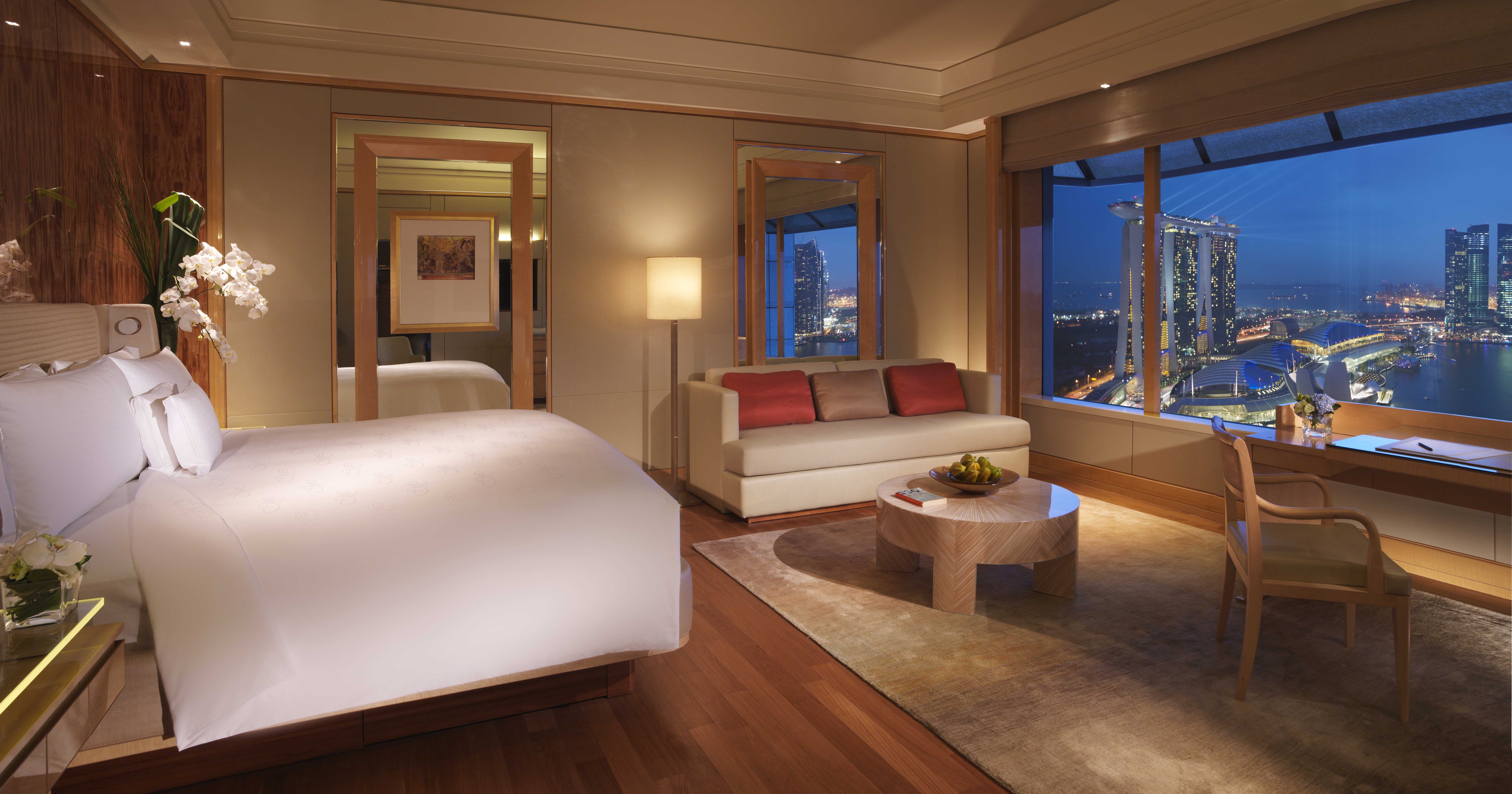 ザ リッツ カールトン ミレニア シンガポール (THE RITZ-CARLTON