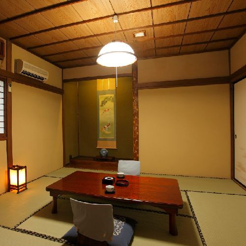 客室６〜８畳（一例）