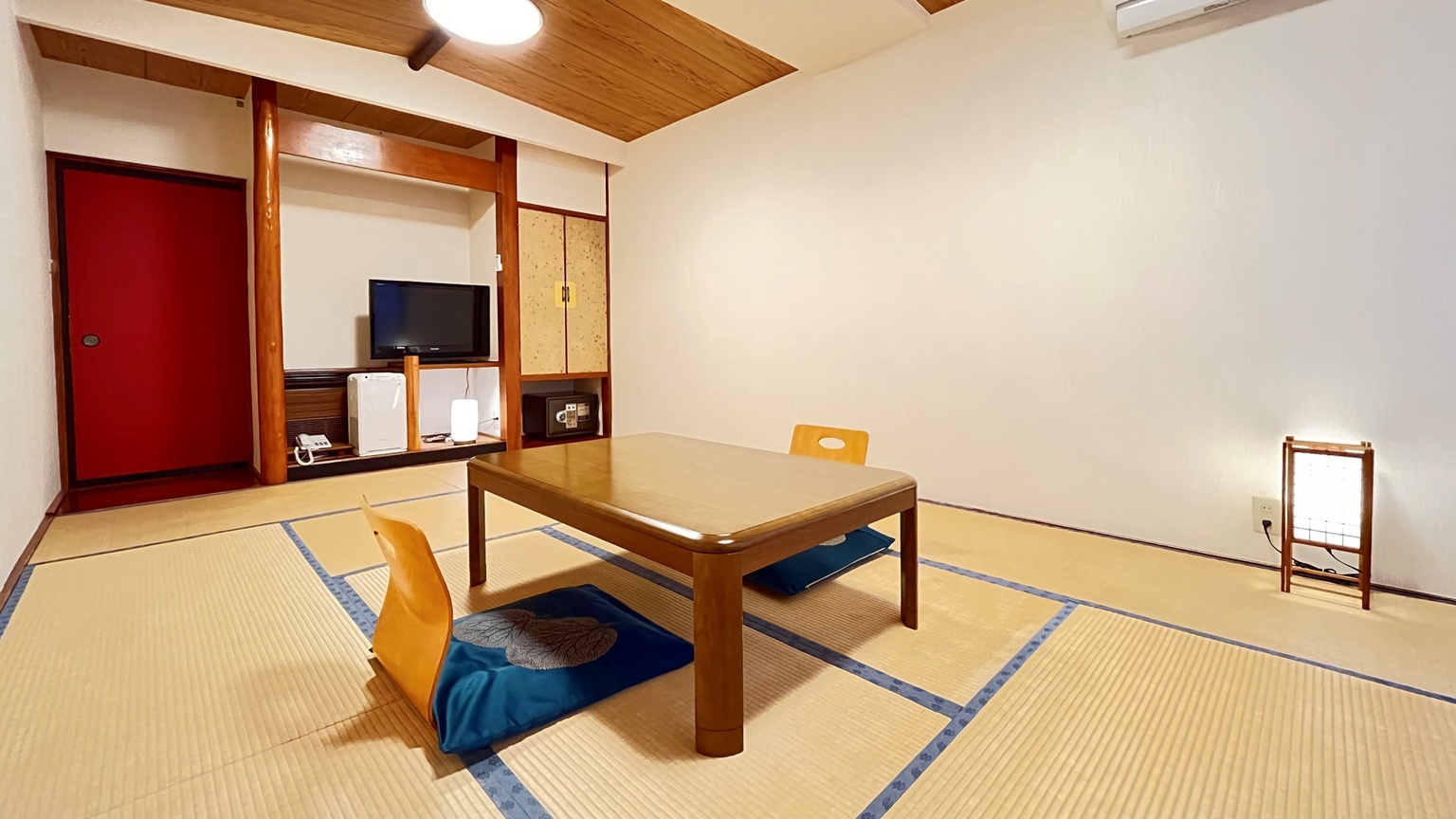 【客室】2階和室あやめ