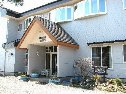 White Wing Main Image White Wing, Yamanakako