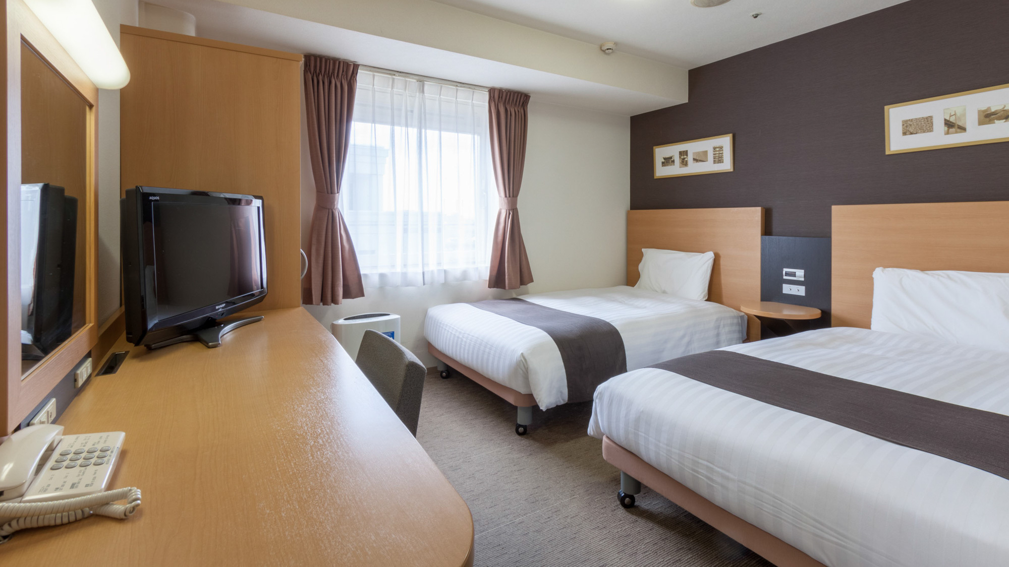 ツインエコノミー広さ20平米ベッド幅123cm