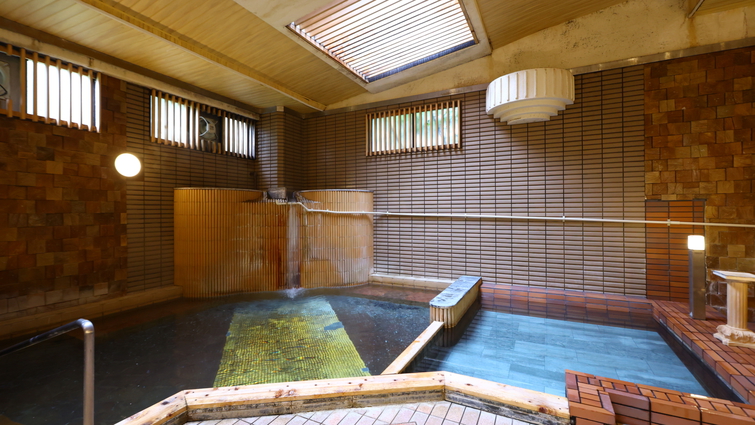 「湯田中温泉大浴場ホテルゆだなか」をどうぞお楽しみください