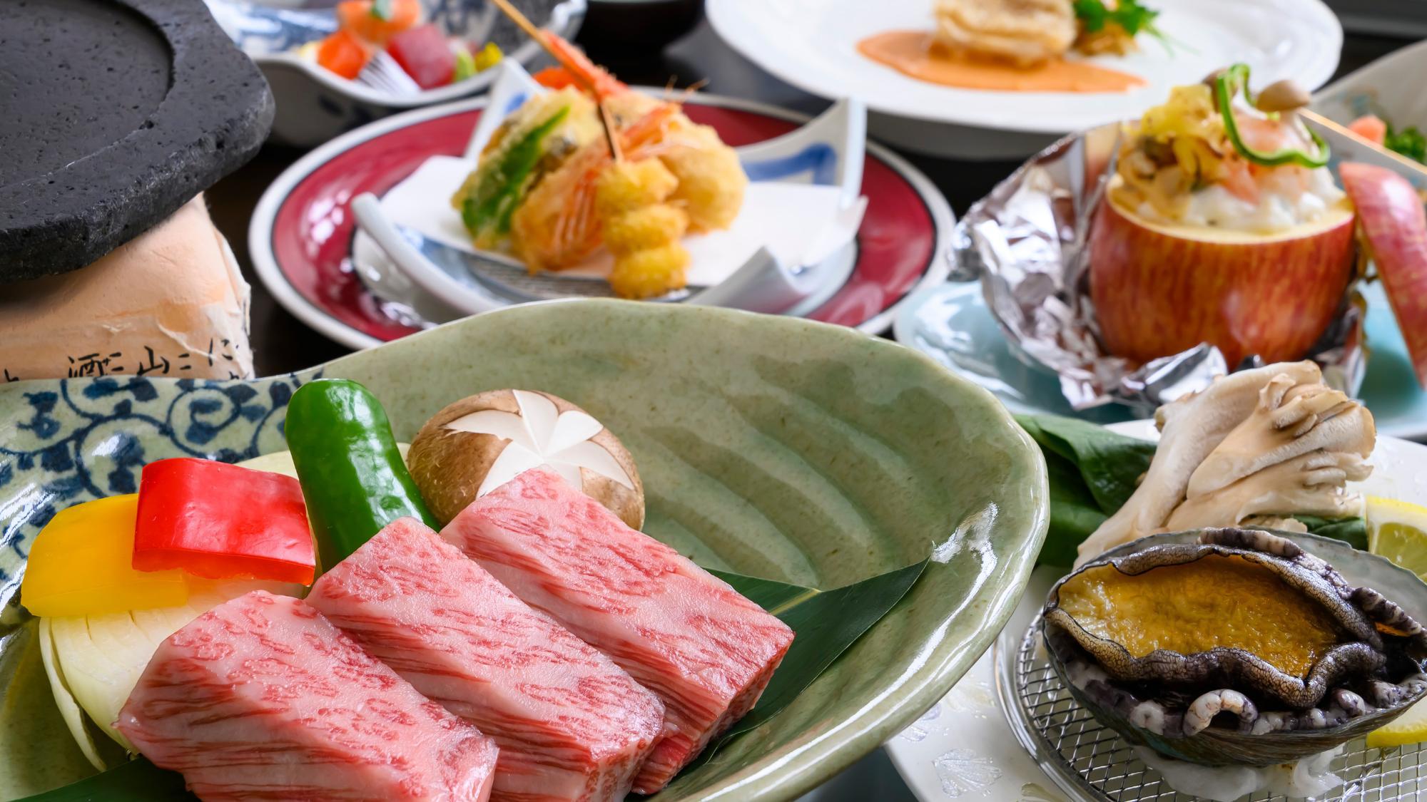 【やまゆり会席】米沢牛の柔らかくジューシーな肉質とまろやかな風味をご堪能ください。