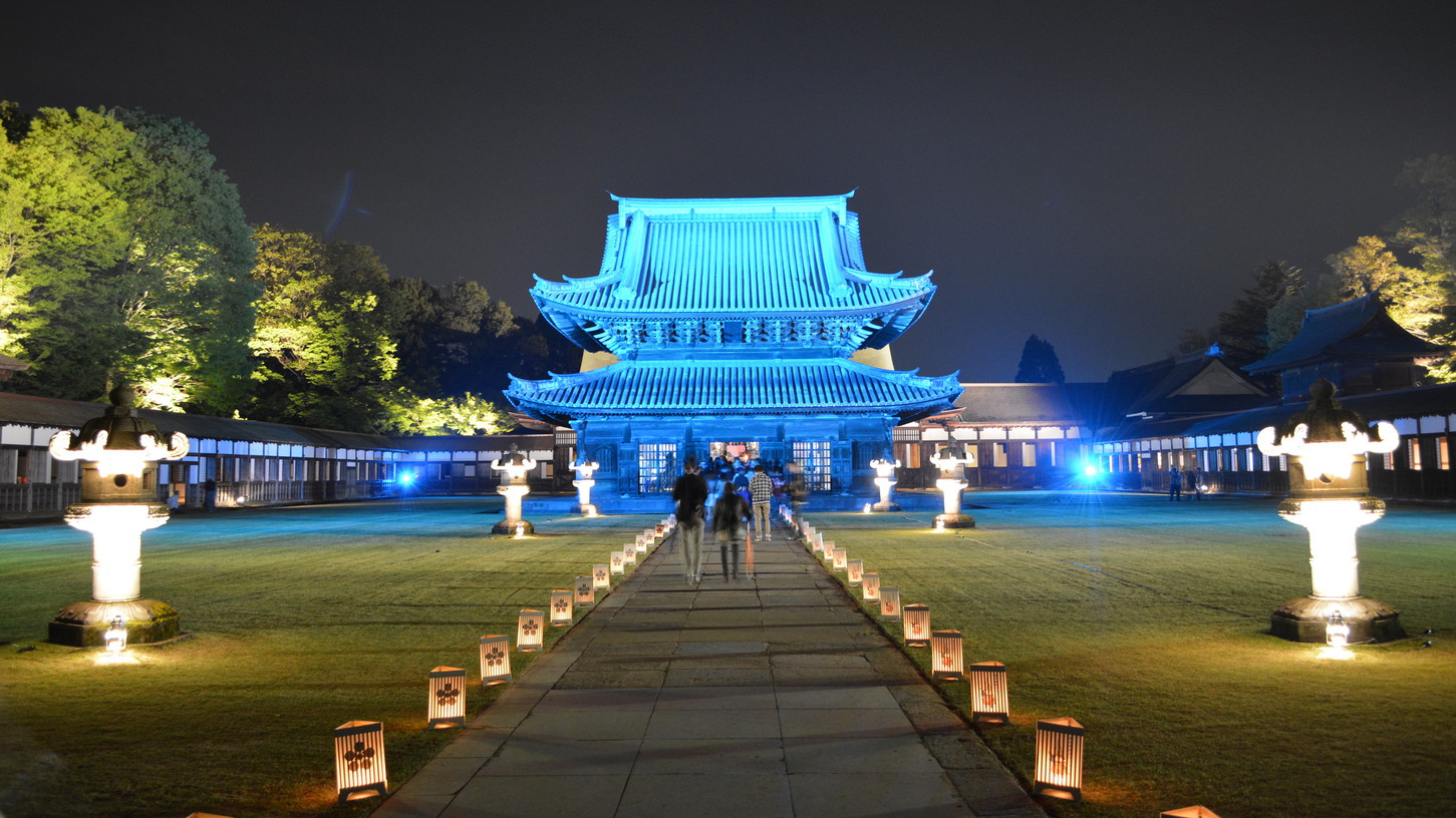 瑞龍寺ライトアップ
