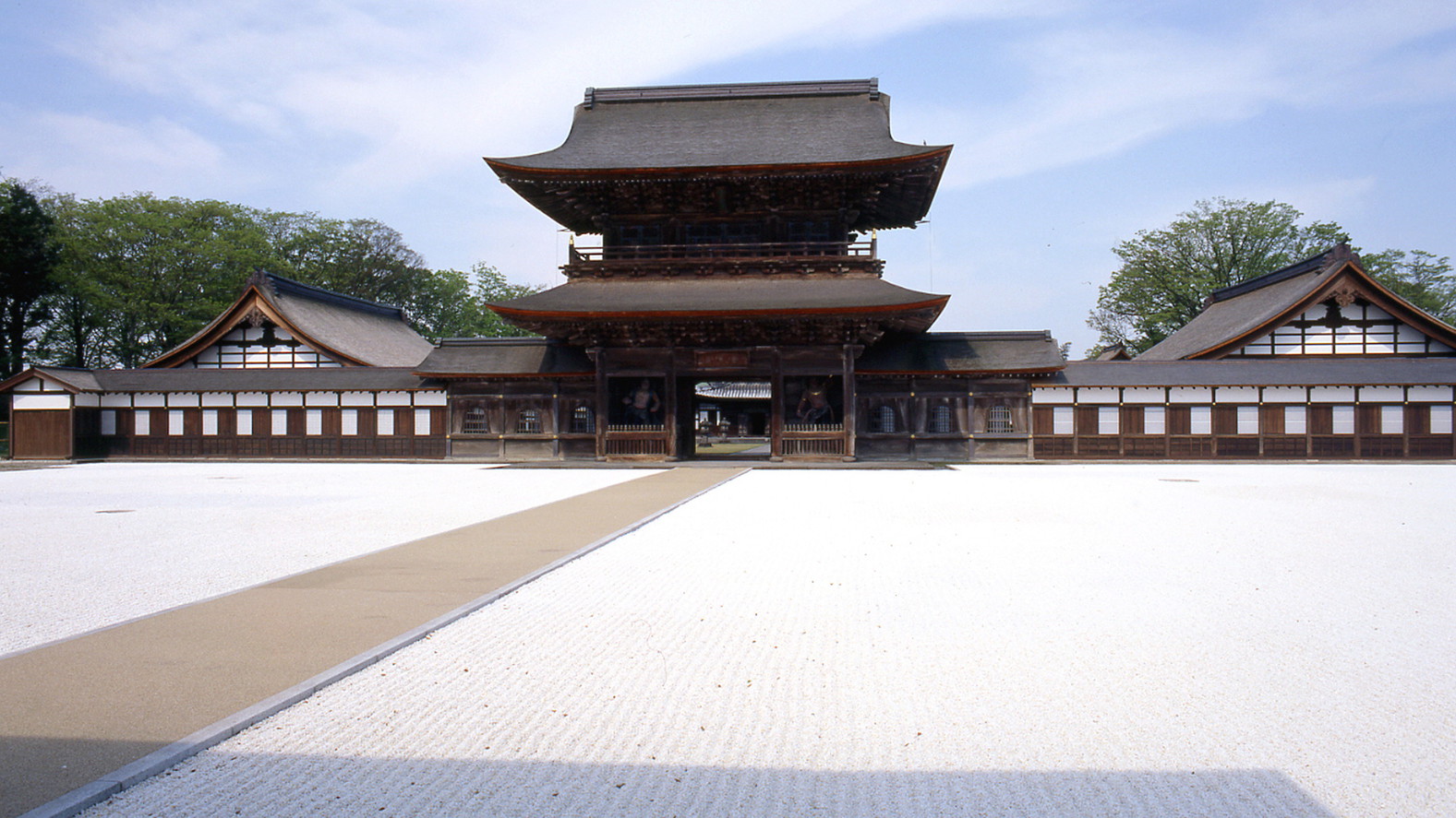 瑞龍寺